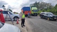 Kemacetan di Jalan Lintas Timur Pangkalan Balai –Betung Kabupaten Banyuasin Berdampak ke Arus Keluar Tol Fungsional Palembang–Betung