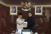 Wamenag Romo Syafi’i Bahas Pembentukan Ditjen Pesantren dengan Wamen PAN-RB: Harapan Jadi Kado Hari Santri 2025