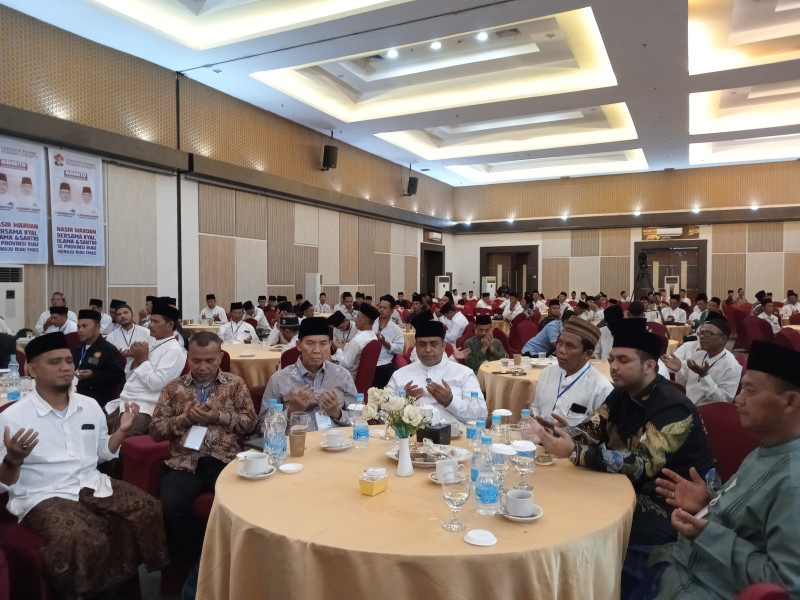 Kyai, Ulama Hingga Santri se-Riau Deklarasi Dukung Nasir-Wardan Menuju Riau Emas
