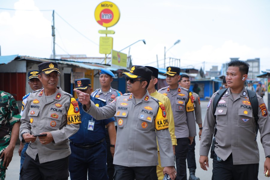 Kapolres Inhil Pantau Arus Balik Mudik Lebaran di Guntung