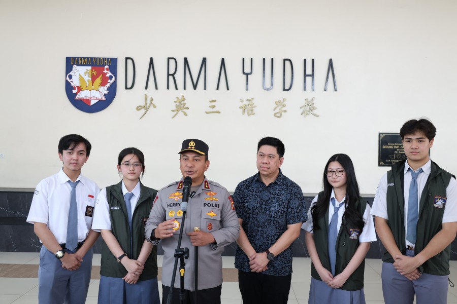 Turun Langsung ke SMA, Kapolda Riau Ajak Pelajar Jadi Pelopor Green Policing