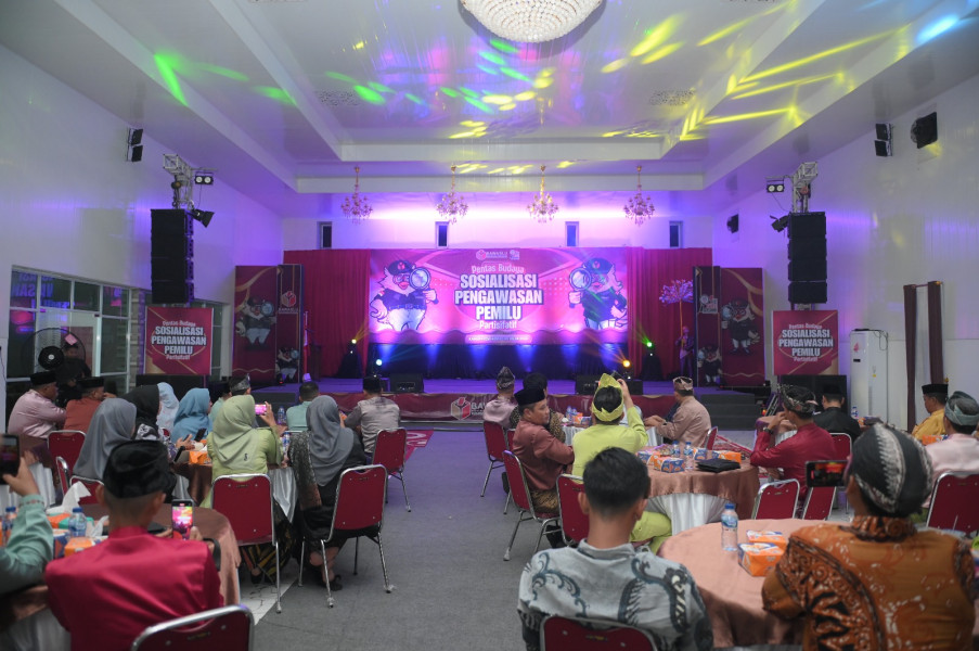 Bawaslu Inhil Gelar Pentas Budaya Sosialisasi Pengawas Pemilu Partisipatif