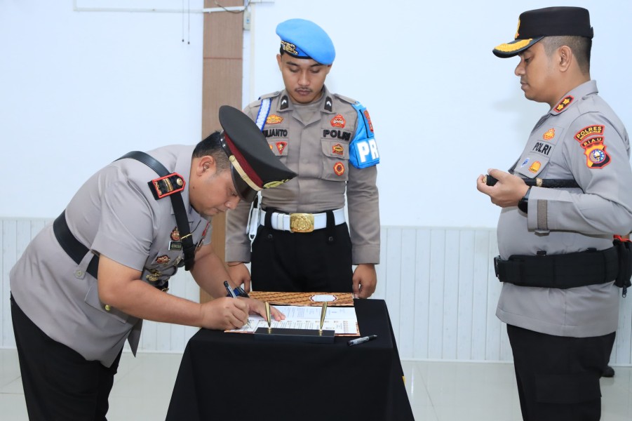 Rotasi Jabatan di Polres Inhil, Kapolres Farouk Oktora Ingatkan Pentingnya Integritas