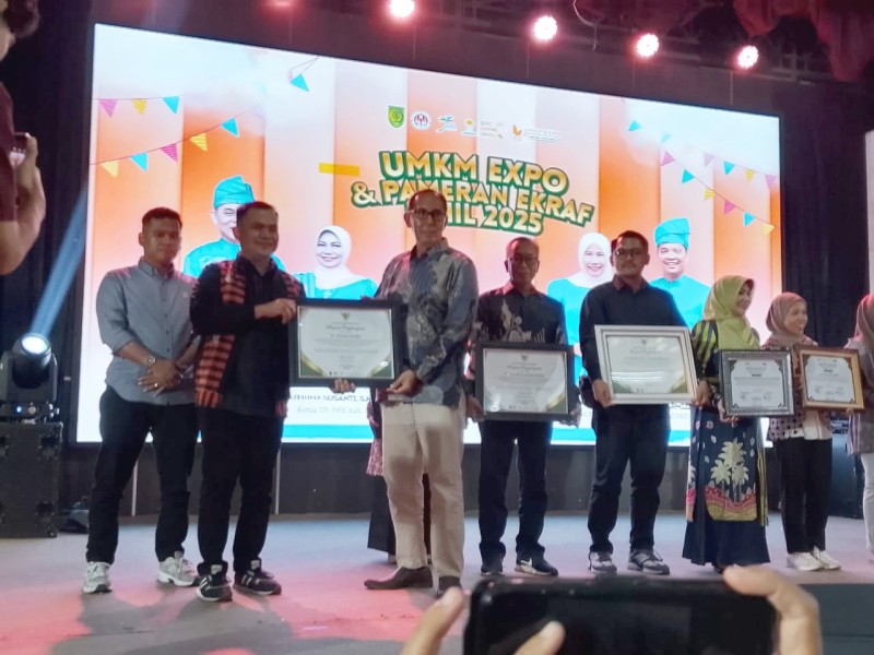 SAMBU Group Raih Penghargaan atas Peran Aktif Dorong Kemandirian UMKM di Indragiri Hilir