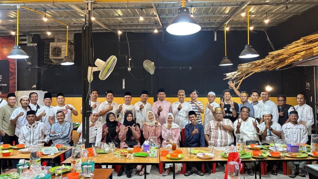 Pererat Silaturahmi, Awak Media di Inhil Gelar Buka Bersama di 'Pondok Kayla