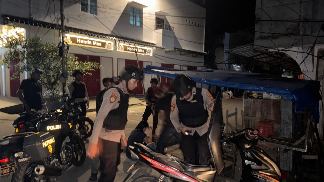 Tim RAGA Polres Indragiri Hilir Gelar Patroli Malam, Antisipasi Premanisme dan Geng Motor