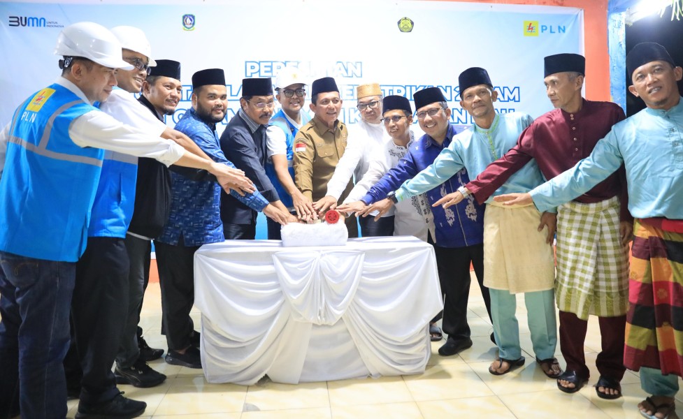 PLN Wujudkan Komitmen Pemerataan Listrik Hingga ke Pelosok Negeri