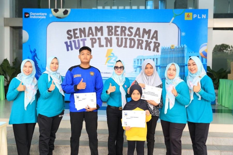Peringati HUT ke-23, PLN UID RKR Bersama PIKK Lakukan Acara Syukuran dan Beri Apresiasi Untuk Anak Berprestasi