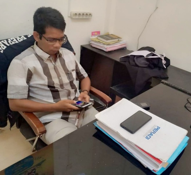 Tak Langgar Aturan, Angkringan UMKM Kini Hidupkan Malam Jalan Hangtuah