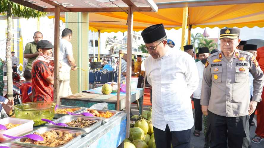 Pasar Takjil di Pusatkan di Tengah Kota Bagansiapiapi, Sediakan Menu Khas Ramadan Masyarakat Rohil