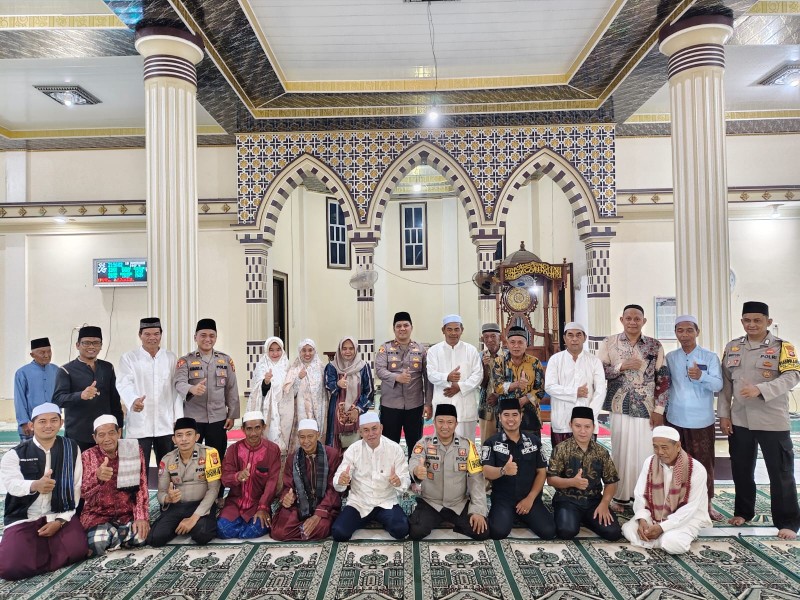 Melalui Safari Ramadhan, Polsek Tempuling Bangun Kedekatan dan Stabilitas Kamtibmas