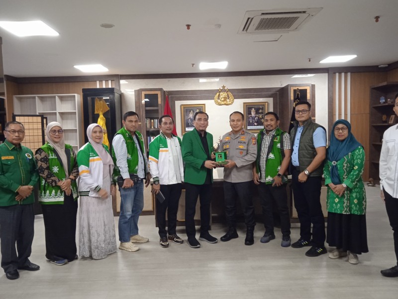Ketua Baru PPP Riau Sambangi Kapolda, Tekankan Komitmen Jaga Kondusifitas