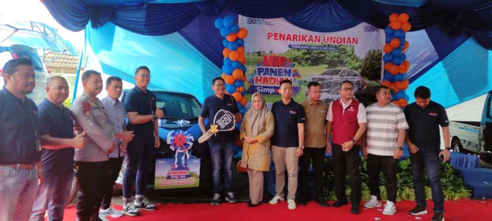 2 Hadiah Utama Mobil Disiapkan BRI Tembilahan pada Acara Penarikan Undian Simpedes