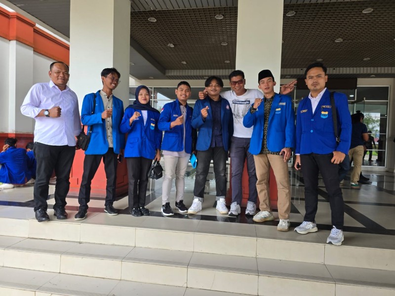 Kasat Intelkam Polres Inhil Tunjukkan Sinergi Hangat Bersama Mahasiswa