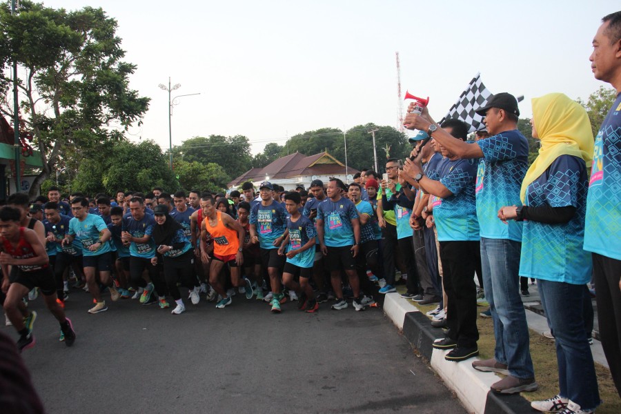 PLN Hadirkan Semangat Hidup Sehat Lewat Green Event PLN Mobile 5K Fun Run Tanjungpinang 2025