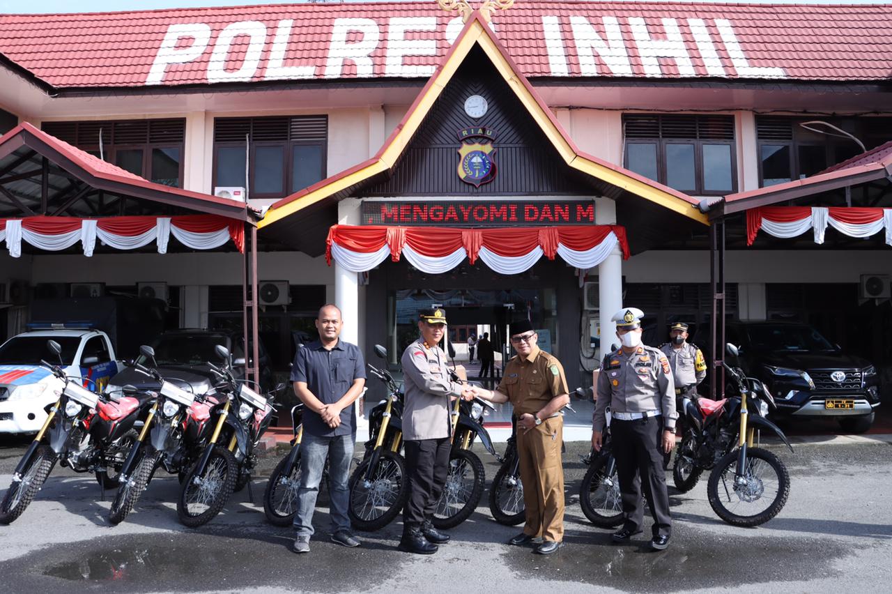 Sebagai Bentuk Dukungan, Pemkab Inhil Hibahkan 9 Unit Sepeda Motor Jenis Trail Kepada Polres Inhil